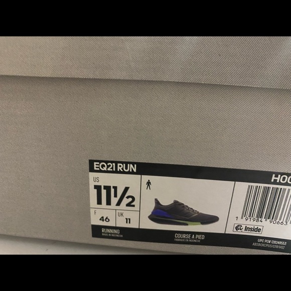 Grey adidas - Picture 3 of 3